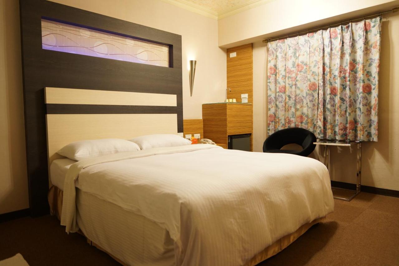 Ying Dai Hotel Tainan Zewnętrze zdjęcie